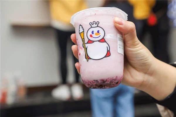 乡镇加盟蜜雪冰城利润分析:2025蜜雪冰城加盟需要什么条件? 乡镇加盟蜜雪冰城利润分析:2025蜜雪冰城加盟需要什么条件?